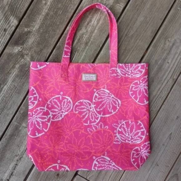 Lilly Pulitzer Handbags - Final Markdown! Lilly Pulitzer Estee Lauder Pink Tote Bag